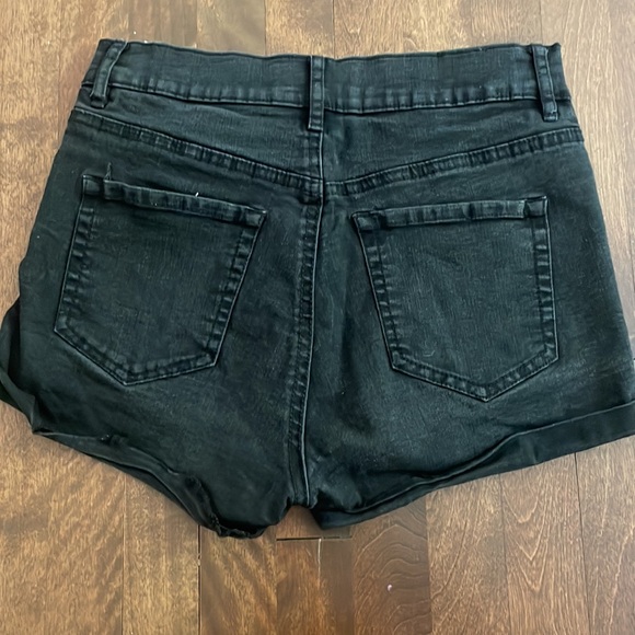 Jean shorts - Picture 2 of 3